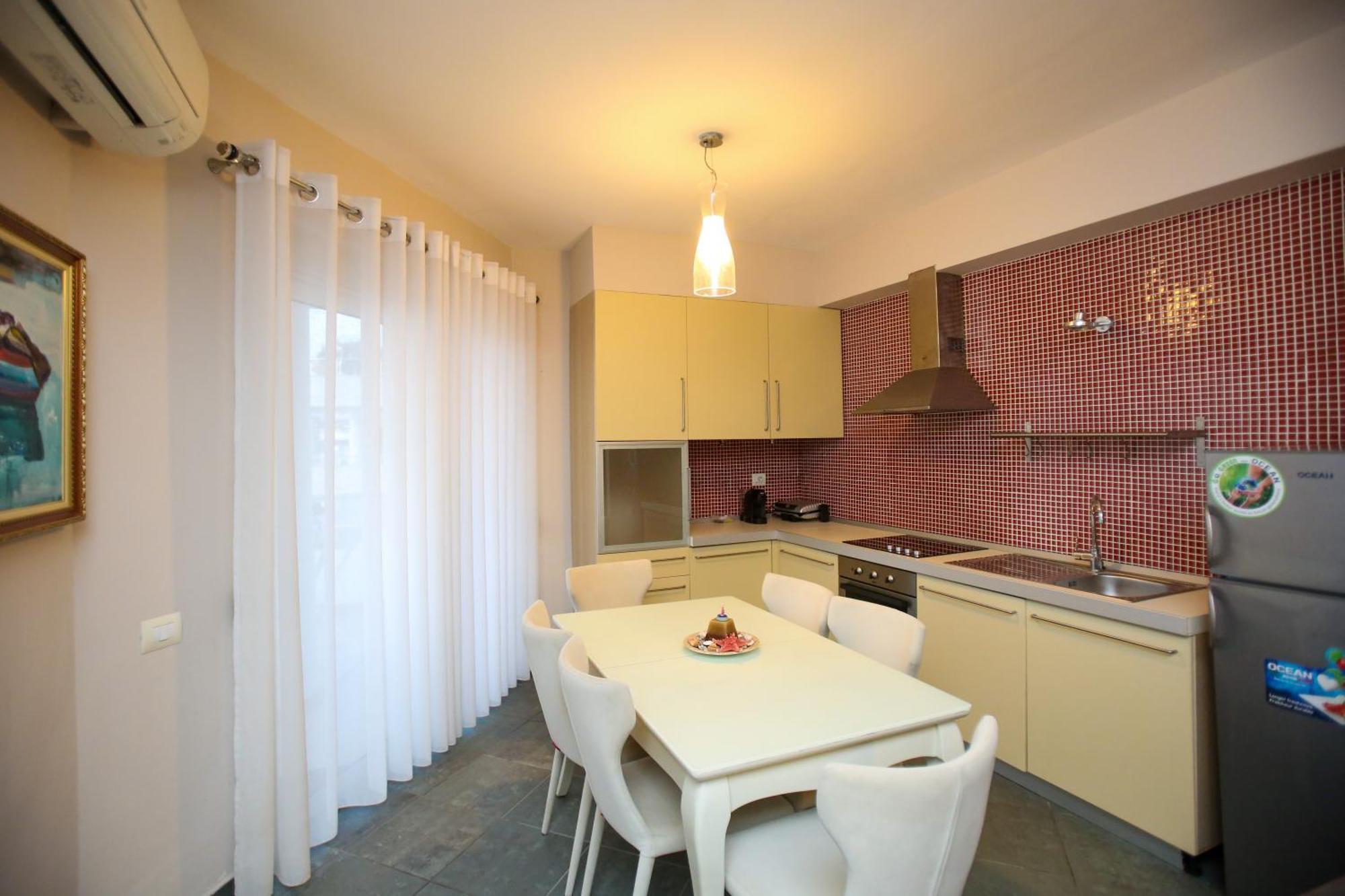 Appartement Imperial Visar Hannover Vlorë